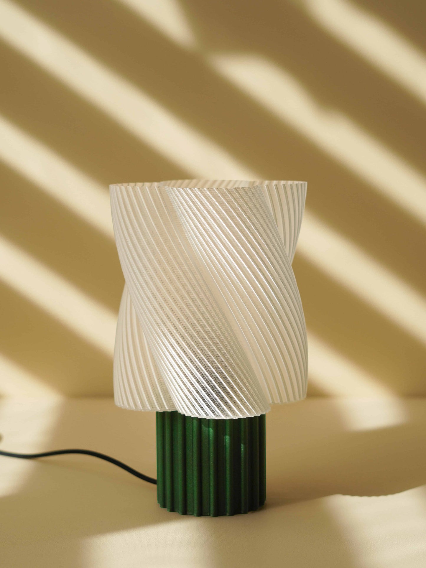 MARSHMALLOW L Milk-Mint | Table lamp